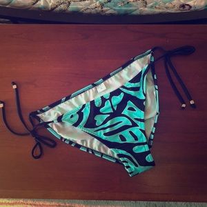 Venus String Side Bikini Bottom